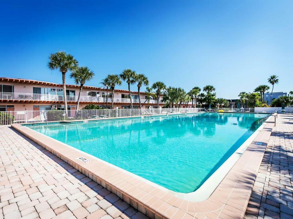 Beach Getaway III At Belleview Apartment Clearwater Beach Exterior photo